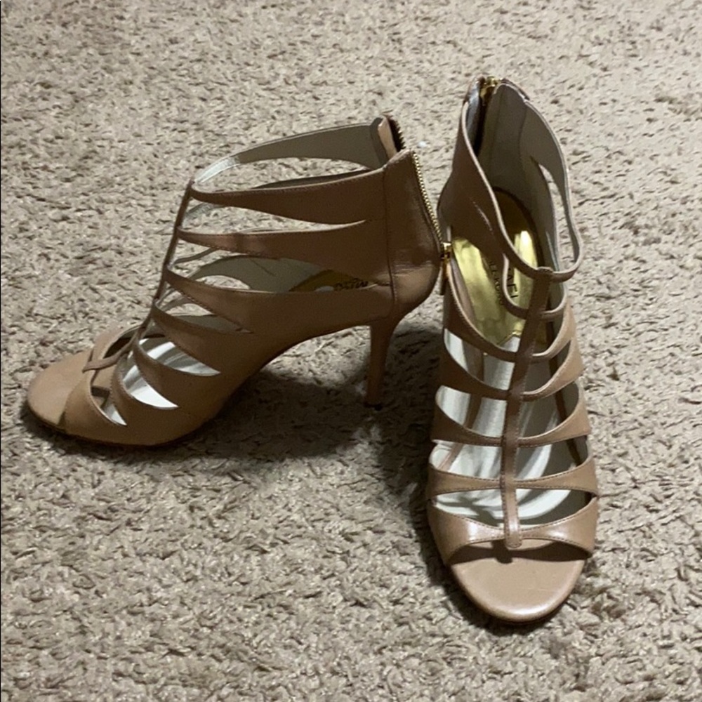 Michael Kors heels. Size 8.